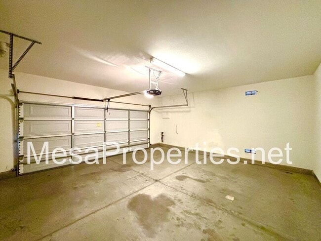 Building Photo - 11677 Ellington St