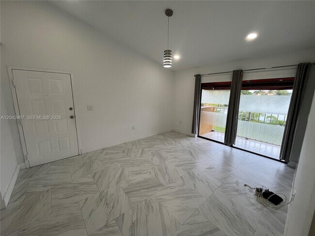 Building Photo - 15560 SW 80th St
