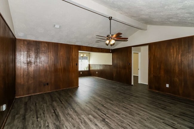 Building Photo - 8422 Bandridge Rd