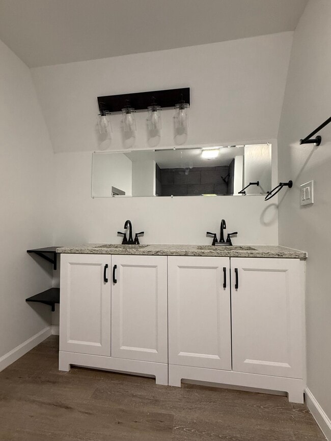 Building Photo - 5044 S Old 3C Hwy