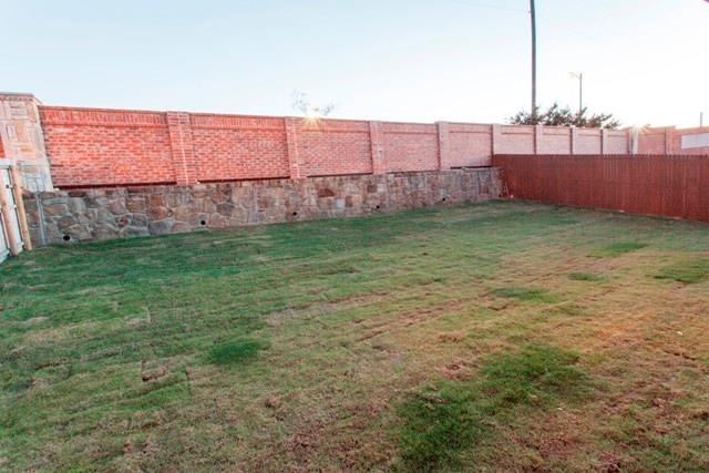 Building Photo - 1217 Nocona Dr