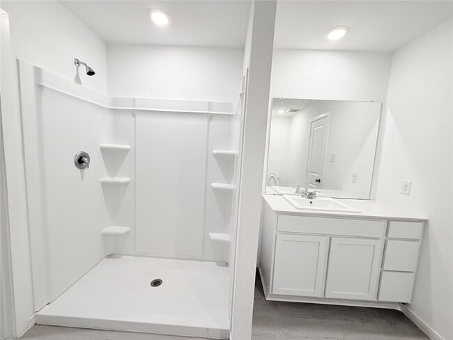 Building Photo - 26727 Sea Holly Cir