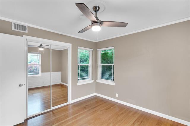 Building Photo - 9528 Ash Creek Dr