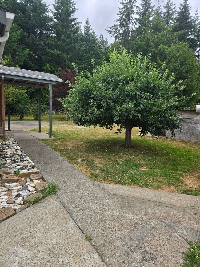 Building Photo - STATUS: PENDING APPLICATION- R10B | $1995 ...