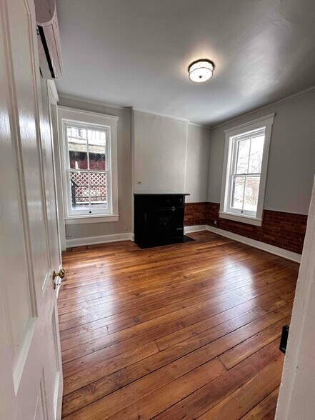 Building Photo - 1234 S 1st St