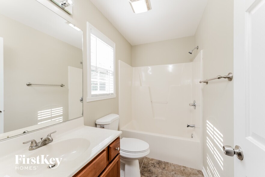 Building Photo - 5122 Fiddlers Run Dr