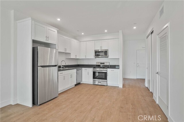 Building Photo - 8750 Sepulveda Blvd