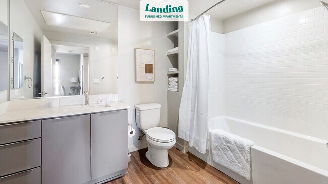 Building Photo - 2211 E Orangewood Ave