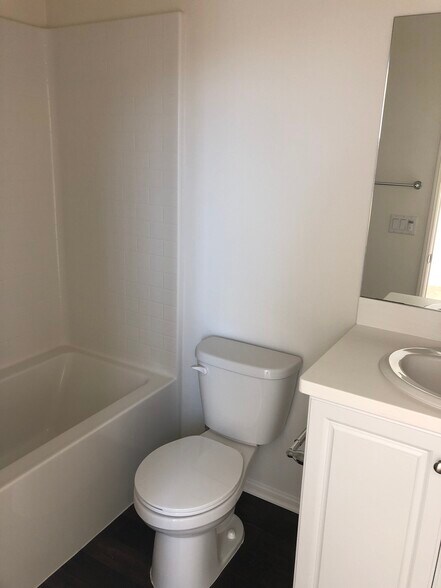 Building Photo - 7448 Solstice Pl