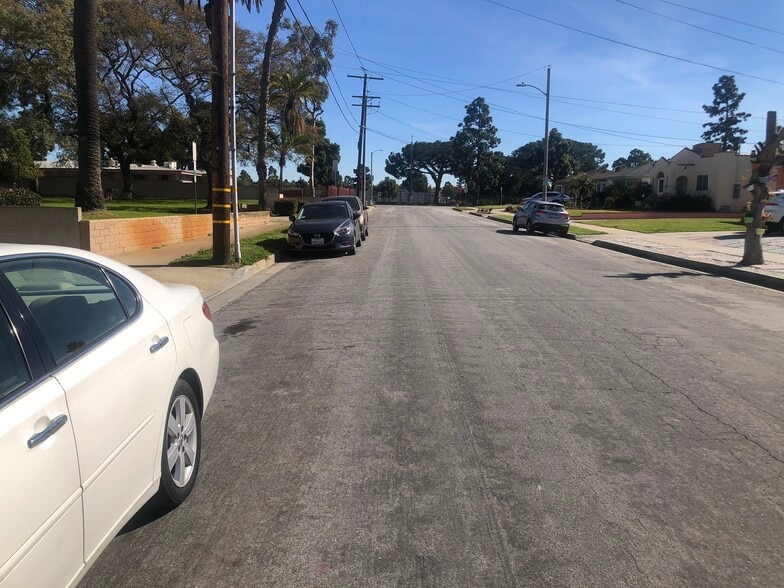 Street View West - 643 Manchester Ter