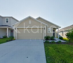 Building Photo - 8627 SW 43rd Ter