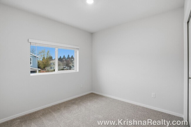 Building Photo - Beautiful Brand-New Single-Family Home for Rent