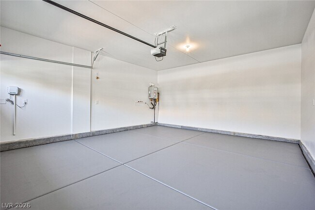 Building Photo - 6145 Sky River Ct