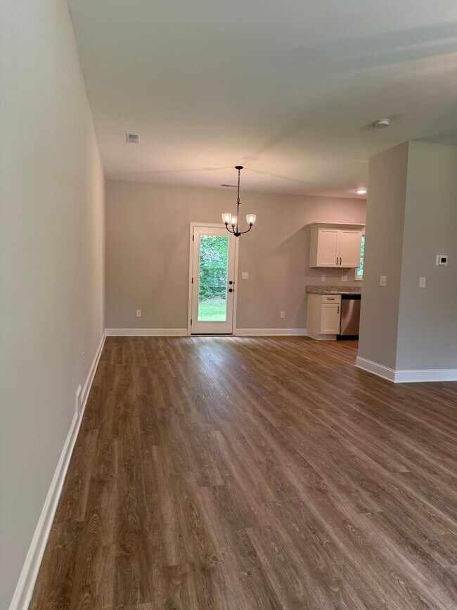 Building Photo - 1713 Golf Club Ln NW