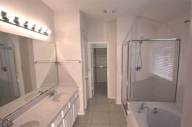 Building Photo - 21349 Terreton Springs Dr