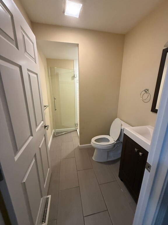 Building Photo - 51 Chelsea St