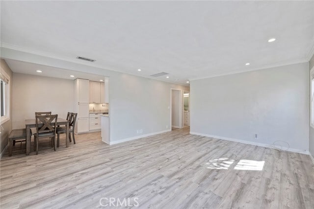 Building Photo - 620 Pepperwood Dr