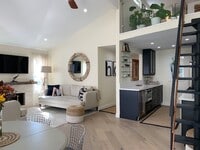 Building Photo - Coastal Living at Its Best | 3 Bed + 2 Bat...