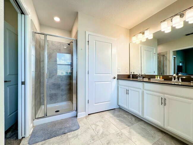 Building Photo - 501 Ocean Course Ave