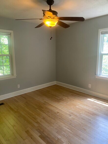 Bedroom 1 - 3530 Dell Trail