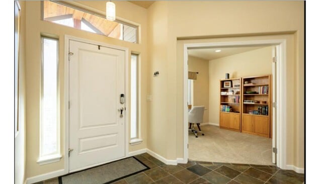 Building Photo - 4862 Horned Lark Dr