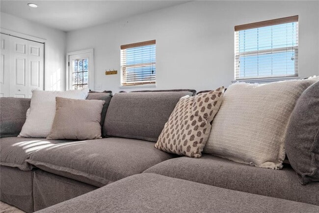 Building Photo - 15564 Prairie View Rd