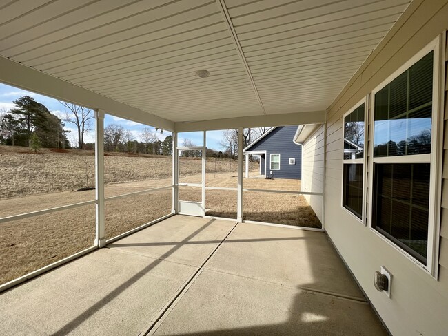 Building Photo - 25017 Westwick Ln