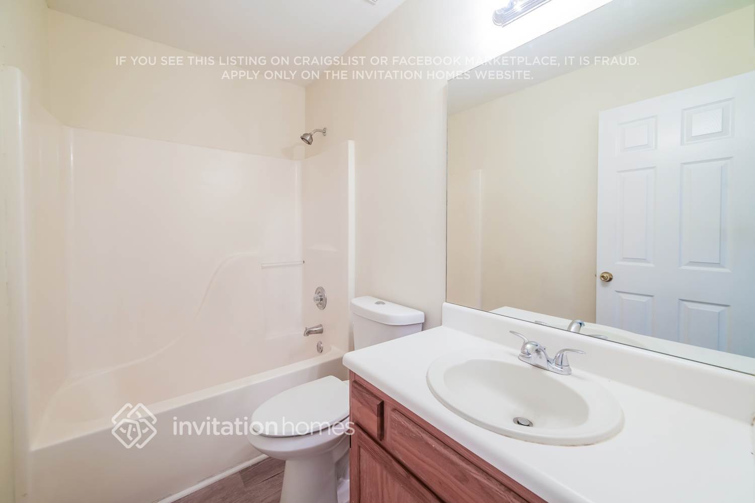 Building Photo - 124 Woodmill Ct
