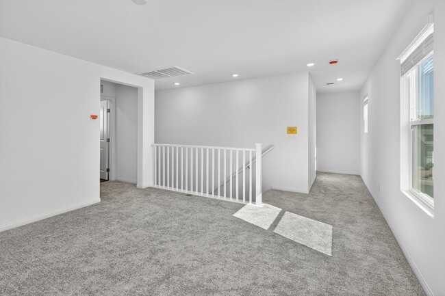 Building Photo - BRAND-NEW NEVER LIVED-IN 2025 2-STORY 4-BE...