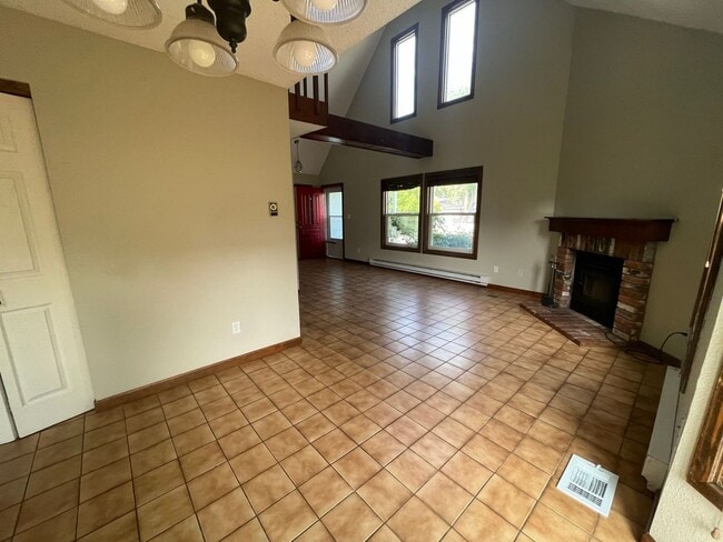 Building Photo - Great Home in West Fort Collins