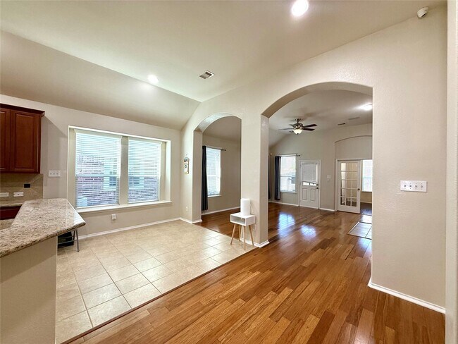 Building Photo - 13926 Roanoke Falls Dr