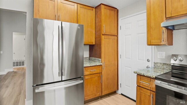 Building Photo - 340 Mokelumne Dr