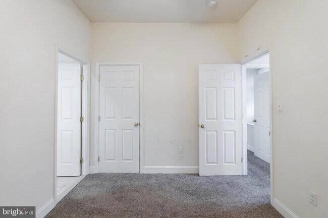 Building Photo - 4422 Pechin St