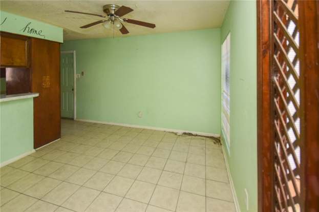 Building Photo - 1622 Memorial Pkwy