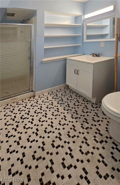 Building Photo - 6862 Westview Dr