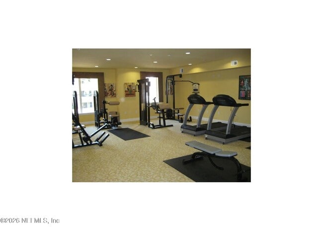 Building Photo - 8539 Gate Pkwy W