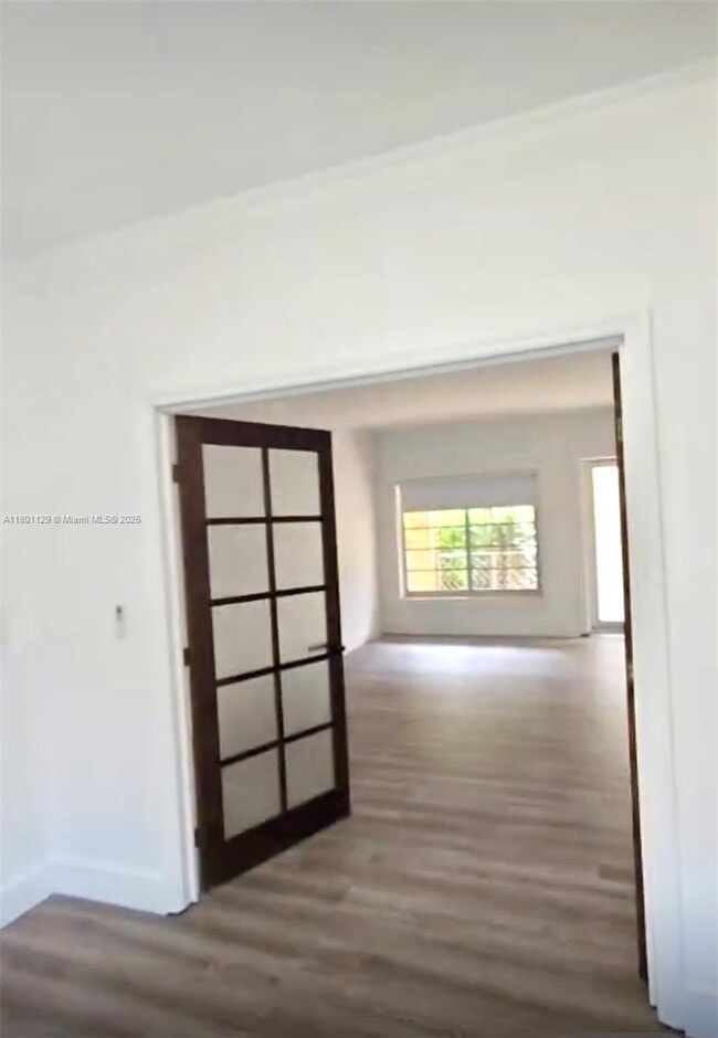Building Photo - 2131 Calais Dr