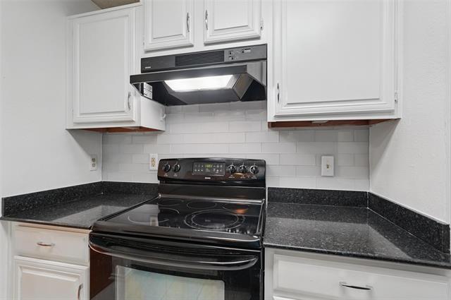 Building Photo - 6208 Oram St