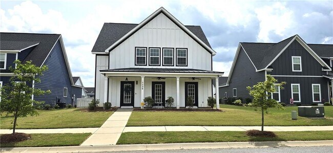Primary Photo - 326 Barrow Ln
