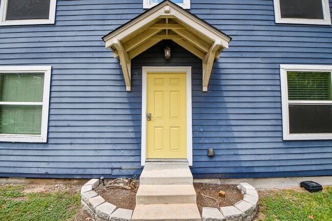 Building Photo - 1009 Enid St