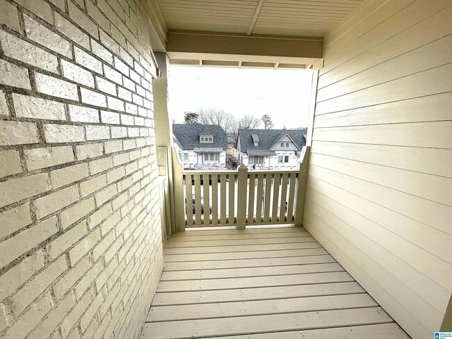 Building Photo - 4767 Silas Ave