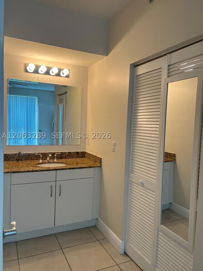Building Photo - 7275 SW 90th St