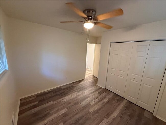 Building Photo - 1159 Tamarack Trail