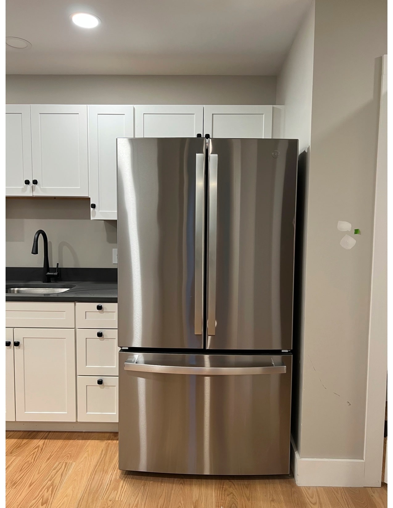 Building Photo - 180 N Winooski Ave