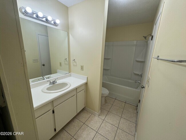 Building Photo - 114 Linda Marie Ln