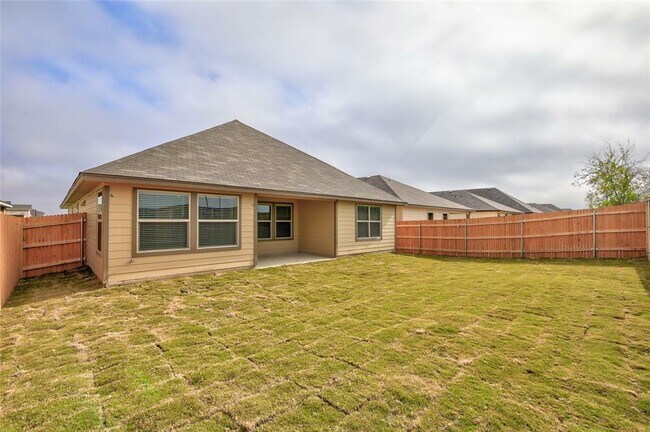 Building Photo - 401 Yemen Rd