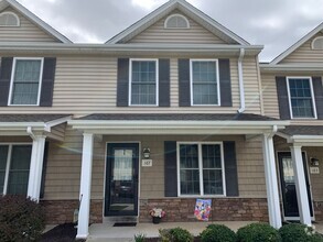 Building Photo - Tavern Grove Townhome in Campbell County-N...