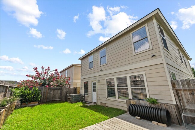 Building Photo - 322 Remington Harbor Ct