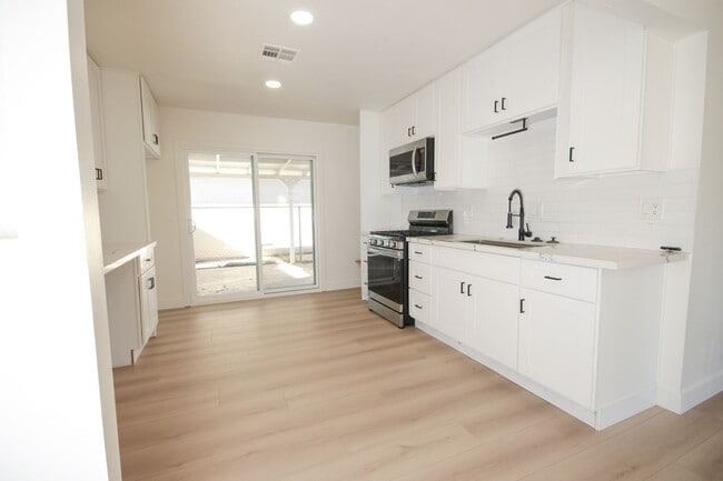 Building Photo - 8219 19th St