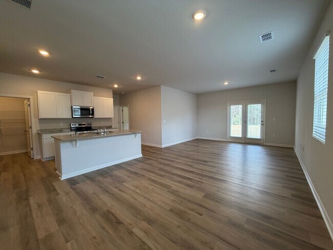 Building Photo - Brand New 5/3 House in Armuchee- $2,395